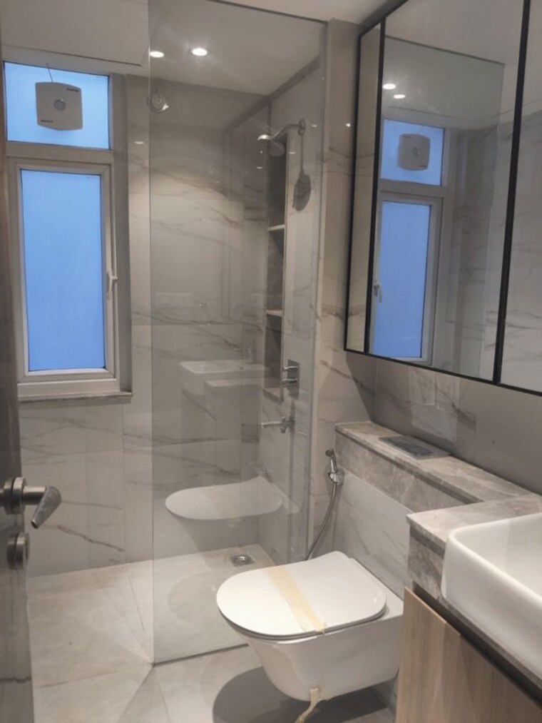 Bathroom, dlf-garden-city-independent-floors 4 Bedroom 2800 Sq.Ft. Builder Floor In Sector 92 Gurgaon 10374903