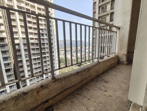 Balcony in 1.5 BHK Apartment at Indiabulls Greens, New Panvel – for Rent