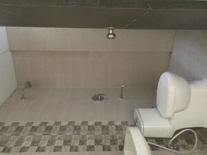 Bathroom in 2 BHK Builder Floor at Signature Global Park, Sohna Sector 36 – for Rent