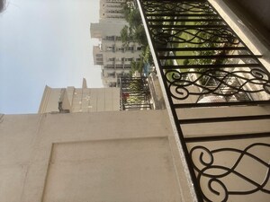 Balcony in 2 BHK Builder Floor at Signature Global Park, Sohna Sector 36 – for Rent