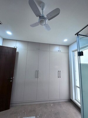 Room in 4 BHK Apartment at My Home Ankura, Tellapur – for Rent