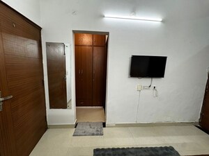 Furnished Amenities in 3 BHK Apartment at M3M Merlin, Sector 67 – for Sale