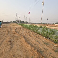 Plot For Sale in Lakshay Keshav Kunj