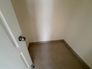 Room in 3 BHK Apartment at Shree Vardhman Victoria, Sector 70 – for Sale