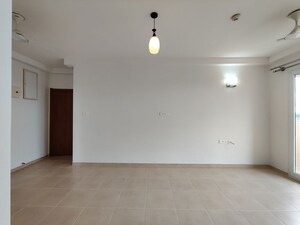 Room in 3.5 BHK Apartment at Bhartiya Nikoo Homes Phase 2, Thanisandra Main Road – for Rent