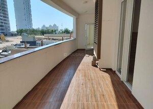 Balcony in 2 BHK Apartment at Omaxe Lake, North Mullanpur – for Rent