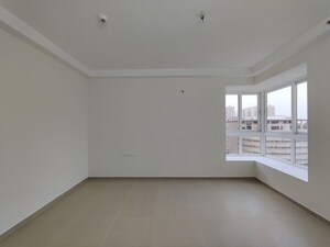 Room in 3 BHK Apartment at Bhartiya City Nikoo Homes 4, Thanisandra Main Road – for Sale