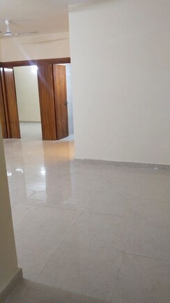 2 BHK + Extra Room Apartment For Rent in Signature The Millennia 3