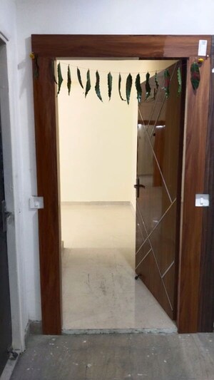2 BHK Apartment – Entrance View at Signature The Millennia 3, Sector 37d - for Rent