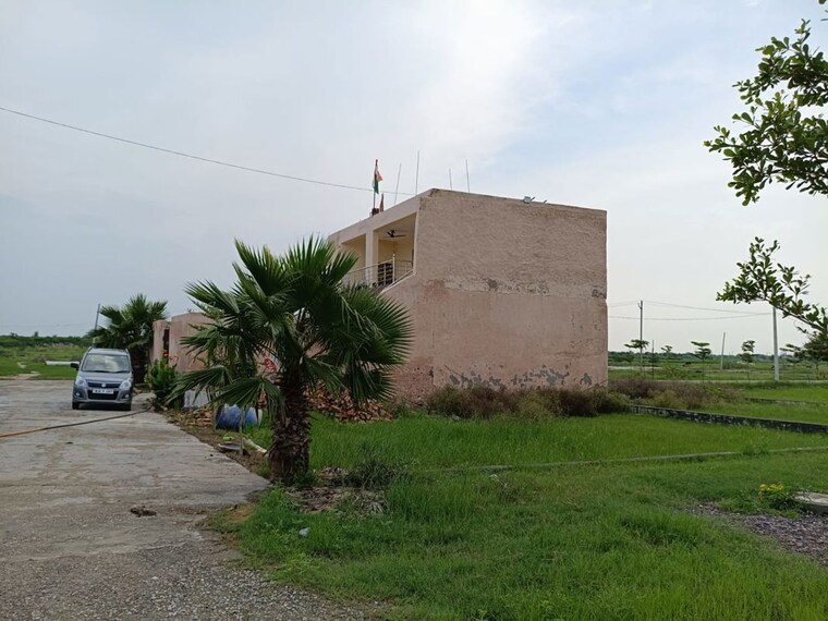 Garden, jewar  150 Sq.Yd. Plot In Jewar Greater Noida 10370265