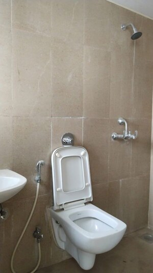 Bathroom in 1.5 BHK Apartment at Dombivli East – for Rent