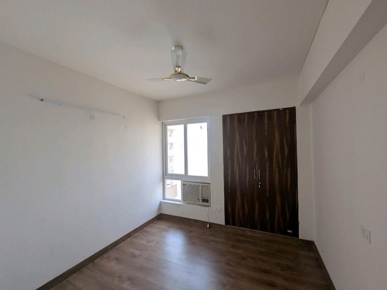 Room, silverglades-the-melia 3 Bedroom 1845 Sq.Ft. Apartment In Sohna Sector 35 Gurgaon 10375161