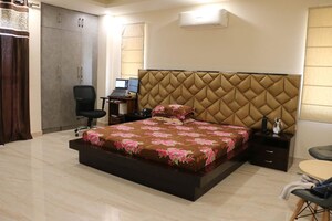 Bedroom in 3 BHK Builder Floor at Malibu Town – for Sale