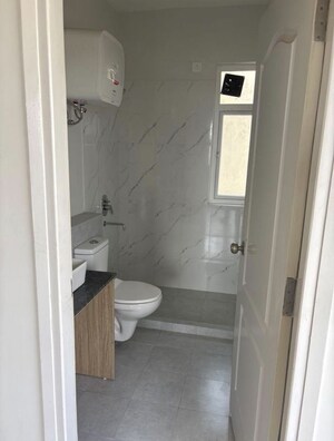 Bathroom in 2.5 BHK Apartment at Silverglades The Melia, Sohna Sector 35 – for Rent