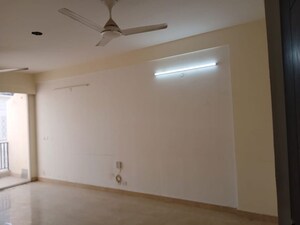Room in 3 BHK Builder Floor at Signature Global Park, Sohna Sector 36 – for Rent