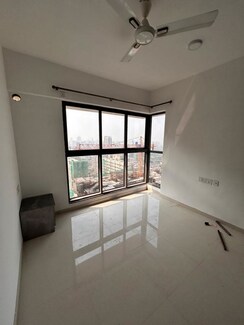 1 BHK Apartment For Sale in Kanakia Spaces Zen World