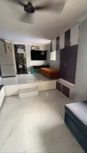 Team Area in 4 BHK Independent House at Vile Parle West – for Rent