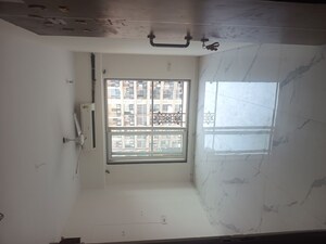 Room in 3 BHK Apartment at Dimple Pinnacolo, Mira Road – for Rent