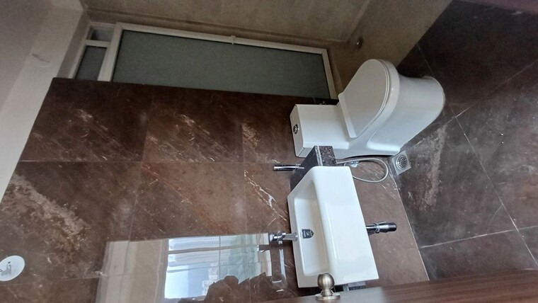 Attached Bathroom, indiabulls-one-indiabulls 3 Bedroom 1260 Sq.Ft. Apartment In Pokhran Road No Two Thane 10375268
