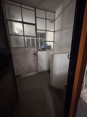 Bathroom in 2 BHK Builder Floor at Malviya Nagar – for Rent