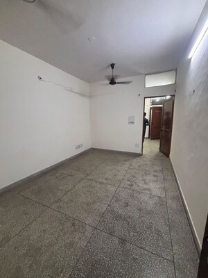 Room in 2 BHK Builder Floor at Malviya Nagar – for Rent