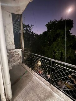2 BHK + Servant Room Builder Floor For Rent in Malviya Nagar