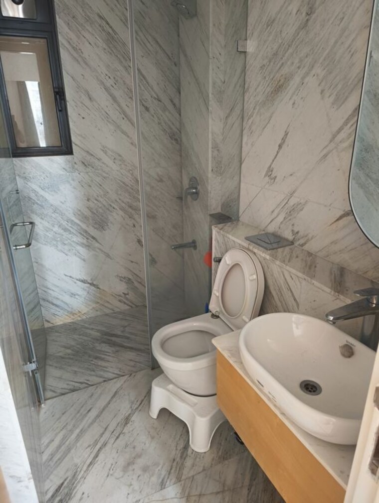 Bathroom, lodha-new-cuffe-parade 1 Bedroom 465 Sq.Ft. Apartment In Wadala Mumbai 10375085