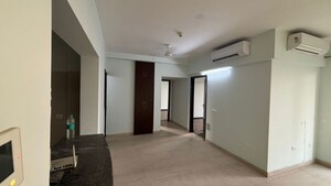 Room in 3.5 BHK Apartment at Microtek Greenburg, Sector 86 – for Rent