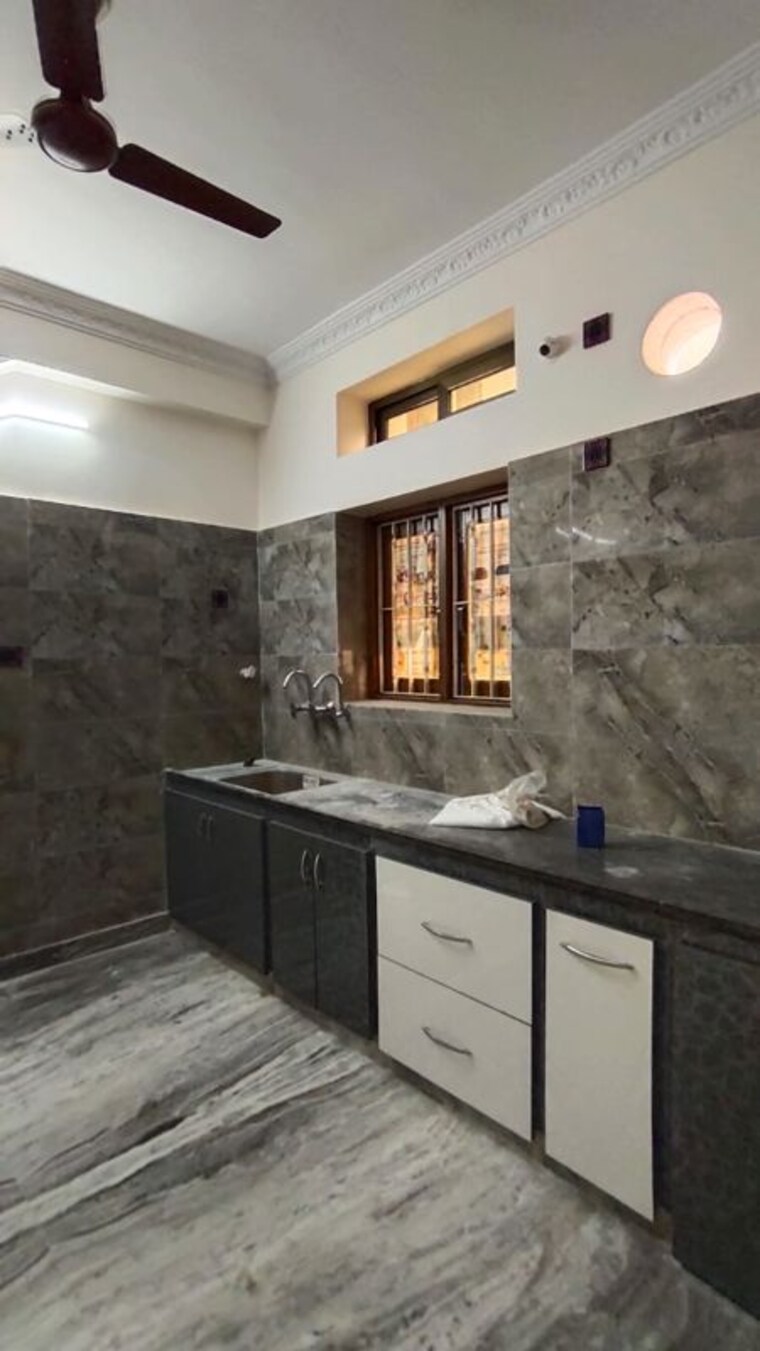Kitchen, sri nagar colony 3 Bedroom 1750 Sq.Ft. Apartment In Sri Nagar Colony Hyderabad 10375339