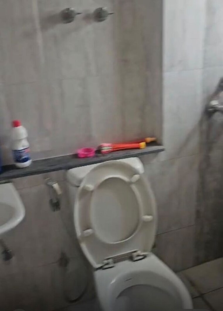 Bathroom, landcraft-river-heights 2 Bedroom 1000 Sq.Ft. Apartment In Raj Nagar Extension Ghaziabad 10375367