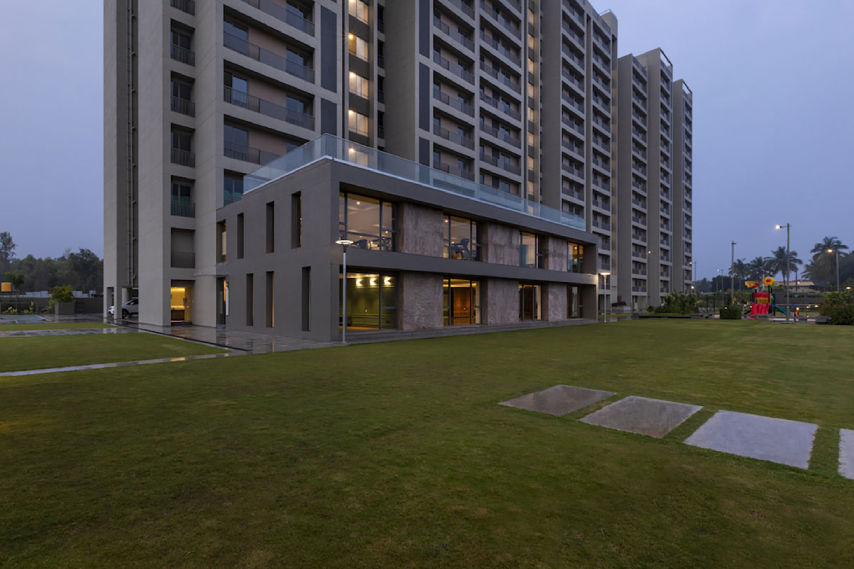 3 BHK + Basement 1550 Sq.Ft. Apartment in Goyal and Co Orchid Greens