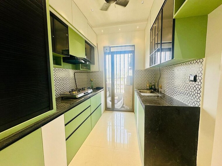 Kitchen, kalpataru-paramount-a 2 Bedroom 950 Sq.Ft. Apartment In Kapur Bawdi Thane 10375371