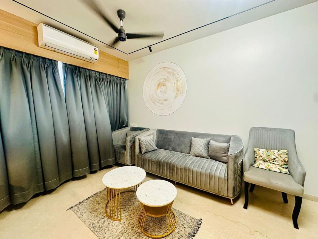 2 BHK + Pooja Room Apartment For Rent in Kalpataru Paramount A