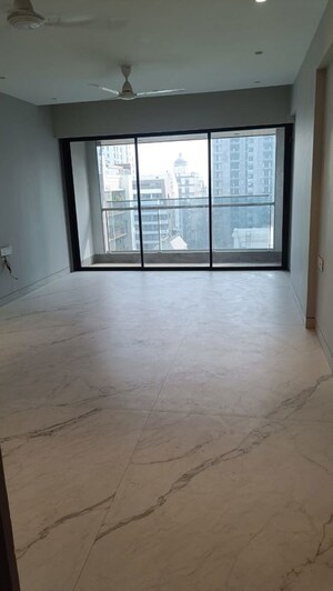Room in 3 BHK Apartment at ZYJ Sequoia, Santacruz West – for Rent