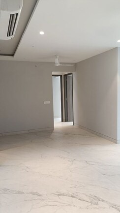 3 BHK + Servant Room Apartment For Rent in ZYJ Sequoia