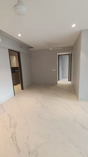 Room in 3 BHK Apartment at ZYJ Sequoia, Santacruz West – for Rent