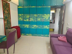 Living Room in 2 BHK Apartment at Khar West – for Rent
