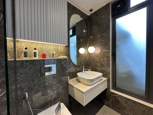 Team Area in 4 BHK Apartment at Godrej One Mahalaxmi, Mahalaxmi – for Sale