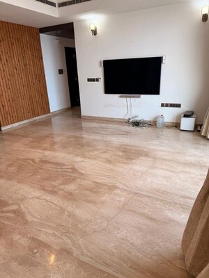 Room in 3 BHK Apartment at Mahindra Luminare, Sector 59 – for Sale
