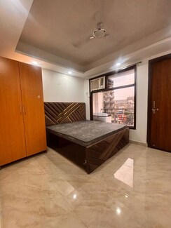 1 BHK +Apartment For Rent in Saket
