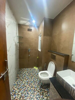 Bathroom in 1 BHK Apartment at Saket – for Rent
