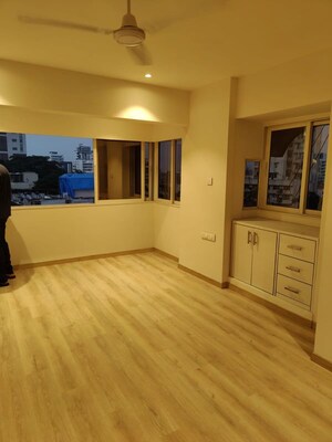 2 BHK Apartment For Rent in Bandra West