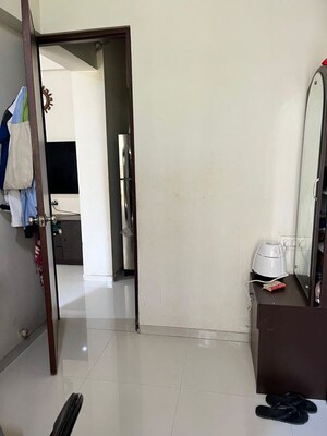 Bathroom in 1 BHK Apartment at Bhoomi Acres, Thane West – for Sale