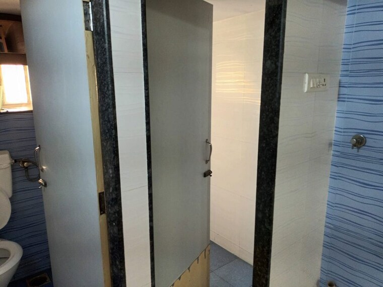 Bathroom, navin nagar 2 Bedroom 700 Sq.Ft. Apartment In Navin Nagar Mumbai 10375422