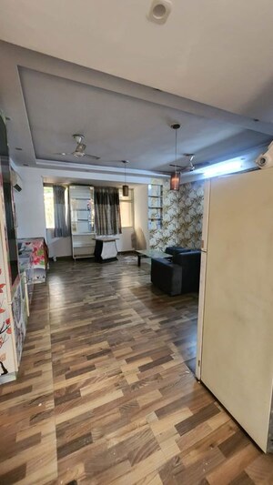 Bedroom in 2 BHK Apartment at Sector 13 Dwarka – for Rent
