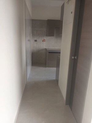 1 BHK Apartment For Rent in Malad West