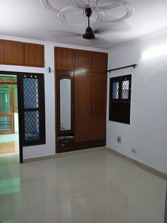 1 BHK + Store Room Apartment For Rent in Sarv Priya Mahajan CGHS