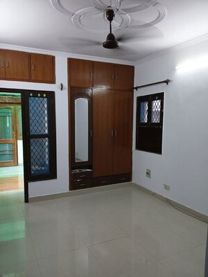 1 BHK Apartment For Rent in Sarv Priya Mahajan CGHS, Sector 14 Dwarka