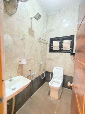Team Area in 2.5 BHK Builder Floor at Hsr Layout – for Rent