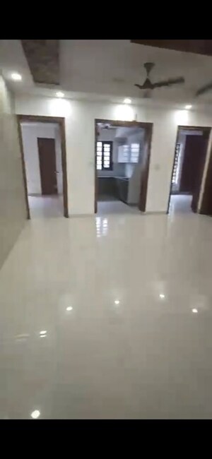 Room in 3 BHK Builder Floor at TDI The Retreat, Sector 89 – for Sale